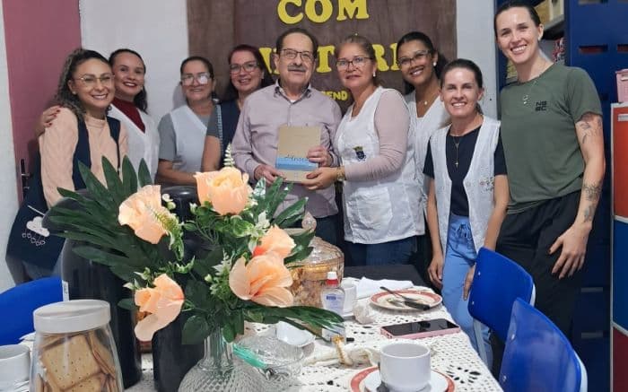 Historiador Edson D’Ávila Celebra Aniversário de Itajaí com Educadores em CEI