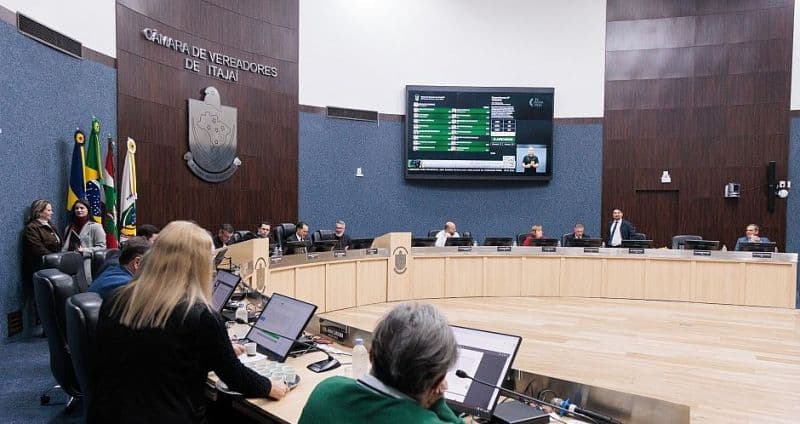 Câmara aprova novo Refis de Itajaí em regime de urgência