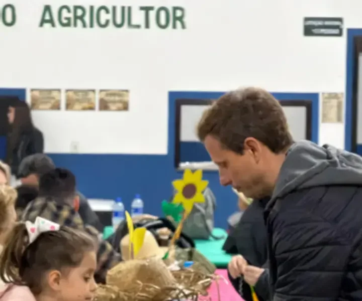 Mini Festa do Colono integra comunidade escolar rural em Itajaí - Visor Notícias