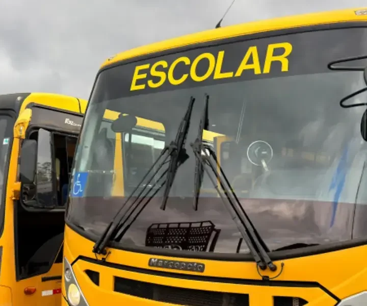 Itajaí: Frota de Transporte Escolar Recebe Manutenção Completa para o Início das Aulas